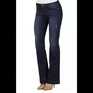 Dear John Rosie Flare in Kora